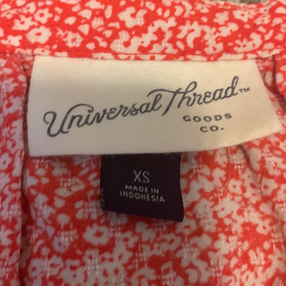 Knotted blouse - Picture 3 of 4